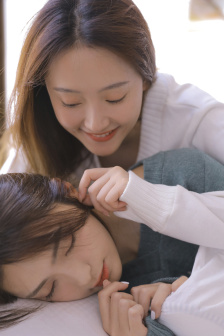 大乳BOOBS巨爆乳HITOMI